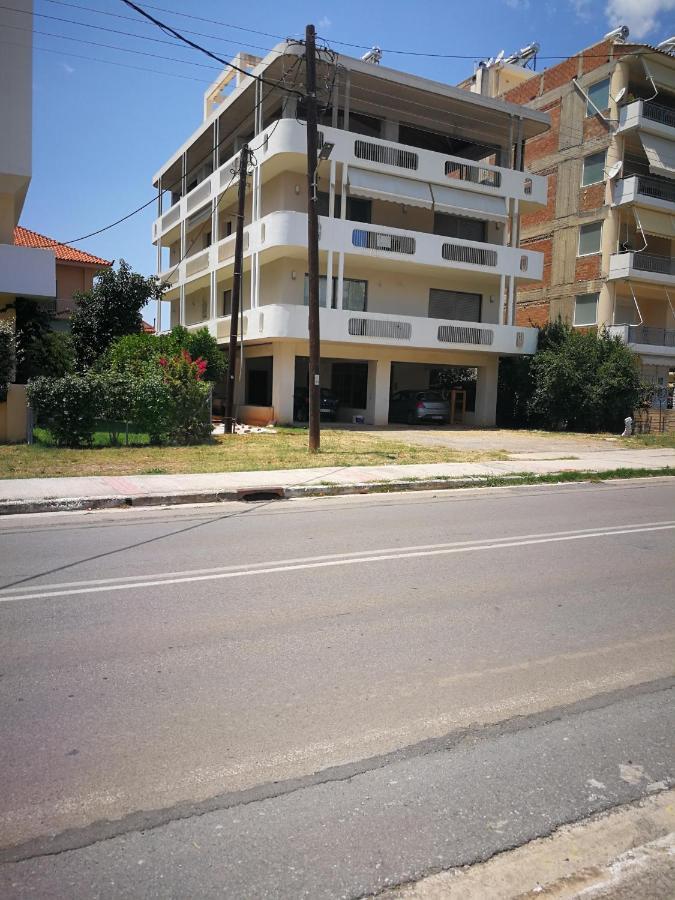 Jenny'S Luxury Flat Near The Center & Beach كالاماتا المظهر الخارجي الصورة
